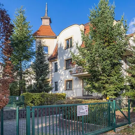 Sloneczne Apartamenty Pulaskiego 8 By Praia - 300 M Do Plazy Sopot